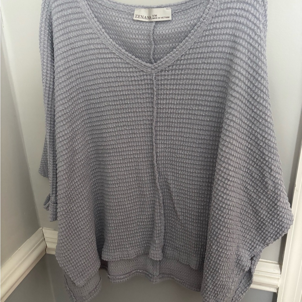 Zenana Outfitters Light Gray Women's Poncho Sweater size Small but fits up XL - Picture 4 of 12